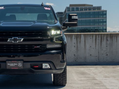 Used 2020 Chevrolet Silverado 1500 LT Trail Boss w/ Convenience Package AWD/4WD image 8