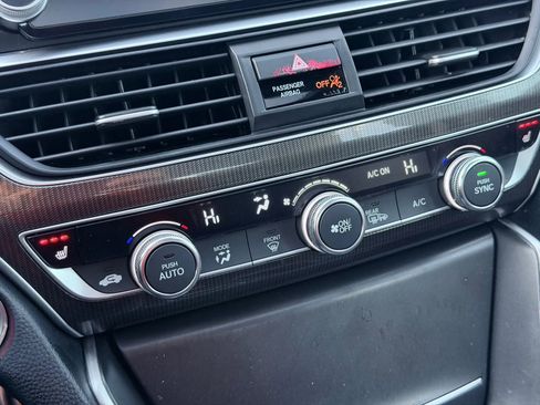 Used 2019 Honda Accord Sport image 41