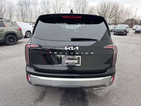 Used 2023 Kia Telluride EX image 6