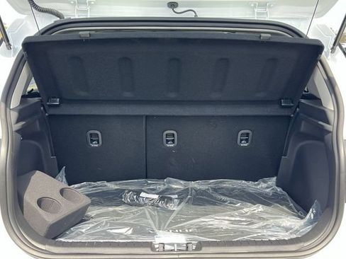 New 2026 Hyundai Venue SEL FWD image 29