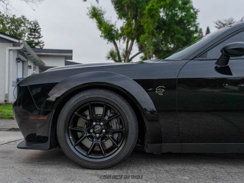Used 2023 Dodge Challenger SRT Hellcat RWD image 4
