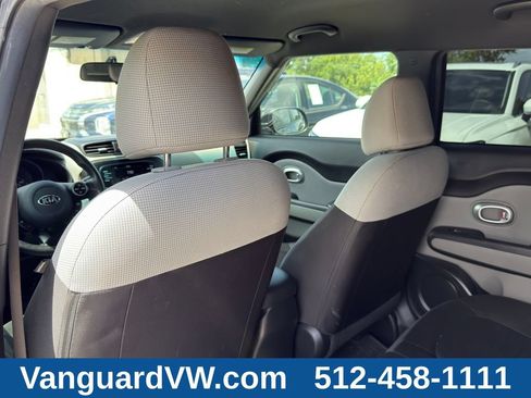 Used 2017 Kia Soul FWD image 25