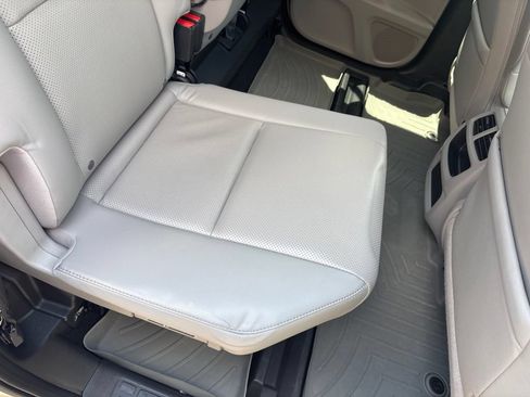 Used 2017 Honda Ridgeline RTL-T image 32