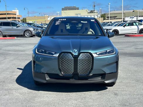 Used 2023 BMW iX xDrive50 AWD/4WD image 8