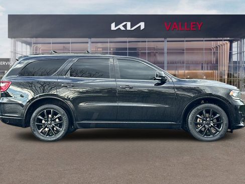 Used 2018 Dodge Durango R/T w/ Trailer Tow Group IV image 3