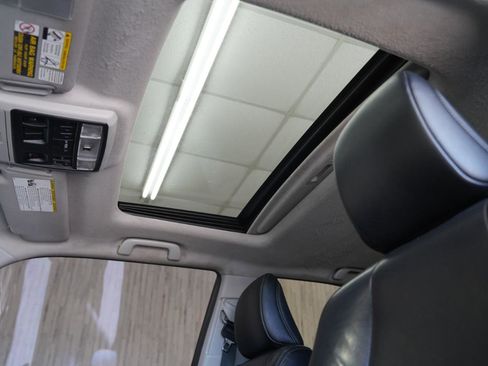 Used 2015 Toyota 4Runner Limited image 24