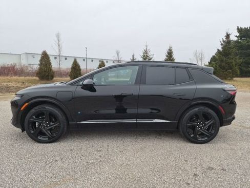 Used 2025 Chevrolet Equinox EV RS image 11