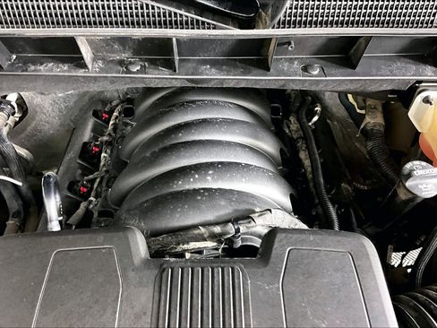 Used 2021 GMC Sierra 1500 SLT RWD image 32