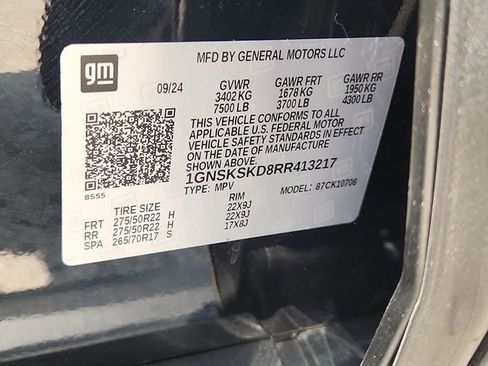 Used 2024 Chevrolet Tahoe Premier w/ Premium Package AWD/4WD image 35