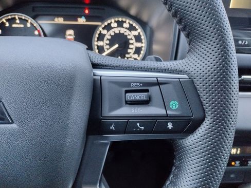 New 2026 Mitsubishi Outlander SE image 29