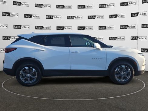 Used 2025 Chevrolet Blazer LT image 7