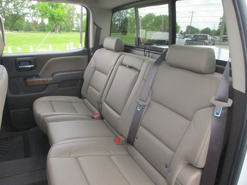 Used 2018 GMC Sierra 1500 SLT AWD/4WD image 24