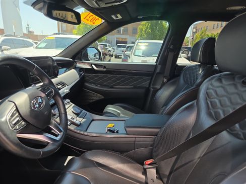 Used 2021 Hyundai Palisade Calligraphy AWD/4WD image 2