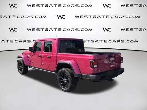 Used 2024 Jeep Gladiator Sport AWD/4WD image 7