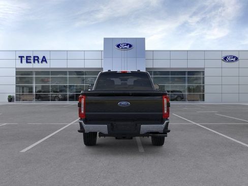 New 2026 Ford F250 Lariat w/ FX4 Off-Road Package AWD/4WD image 6