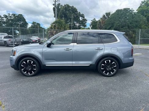 Used 2024 Kia Telluride SX w/ Towing Package AWD/4WD image 2