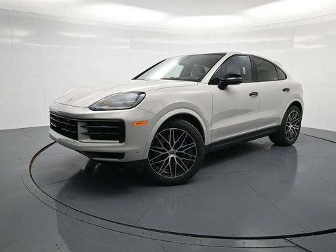 New 2026 Porsche Cayenne Coupe image 28