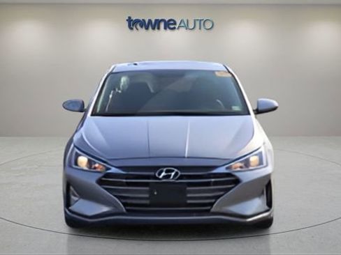 Used 2020 Hyundai Elantra Value Edition w/ Cargo Package (C1) FWD image 9