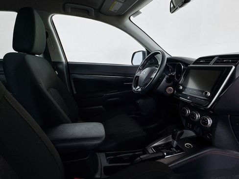 Used 2023 Mitsubishi Outlander Sport LE image 27