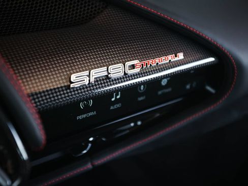 Used 2021 Ferrari SF90 Stradale AWD/4WD image 39