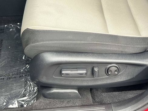 Certified 2024 Honda CR-V EX image 17