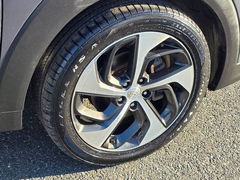 Used 2016 Hyundai Tucson Sport image 18