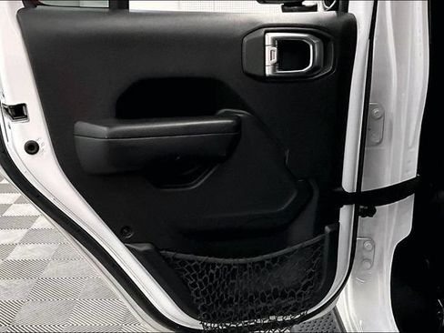 Used 2020 Jeep Wrangler Unlimited Sport AWD/4WD image 21