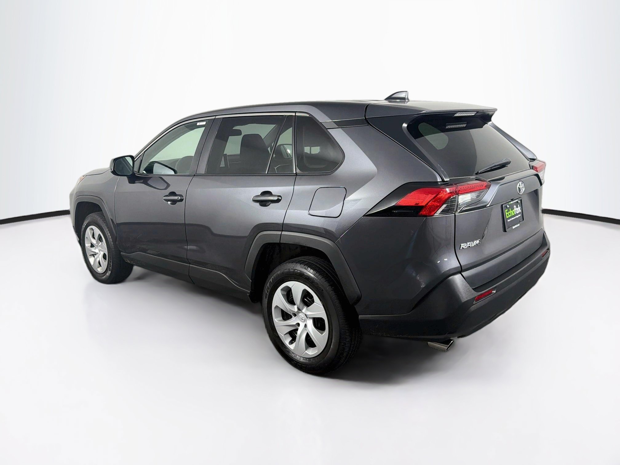 Used 2025 Toyota RAV4 LE FWD image 5