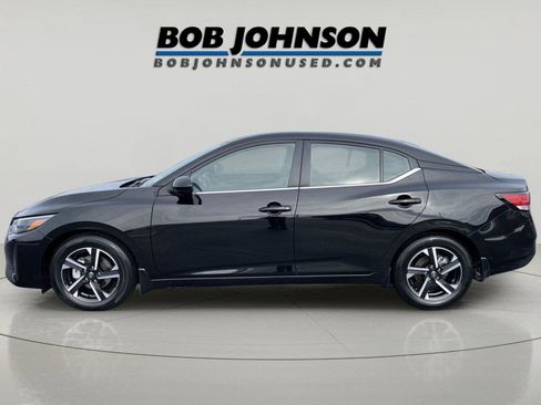 Used 2025 Nissan Sentra SV w/ All-Weather Package image 4