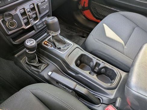 Used 2020 Jeep Gladiator Sport w/ Quick Order Package 24S AWD/4WD image 12