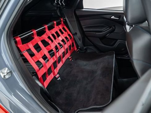 Used 2016 Ford Focus RS image 27