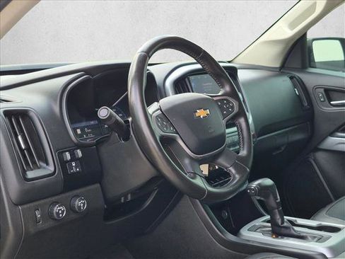 Used 2019 Chevrolet Colorado ZR2 w/ Colorado ZR2 Bison Edition AWD/4WD image 9