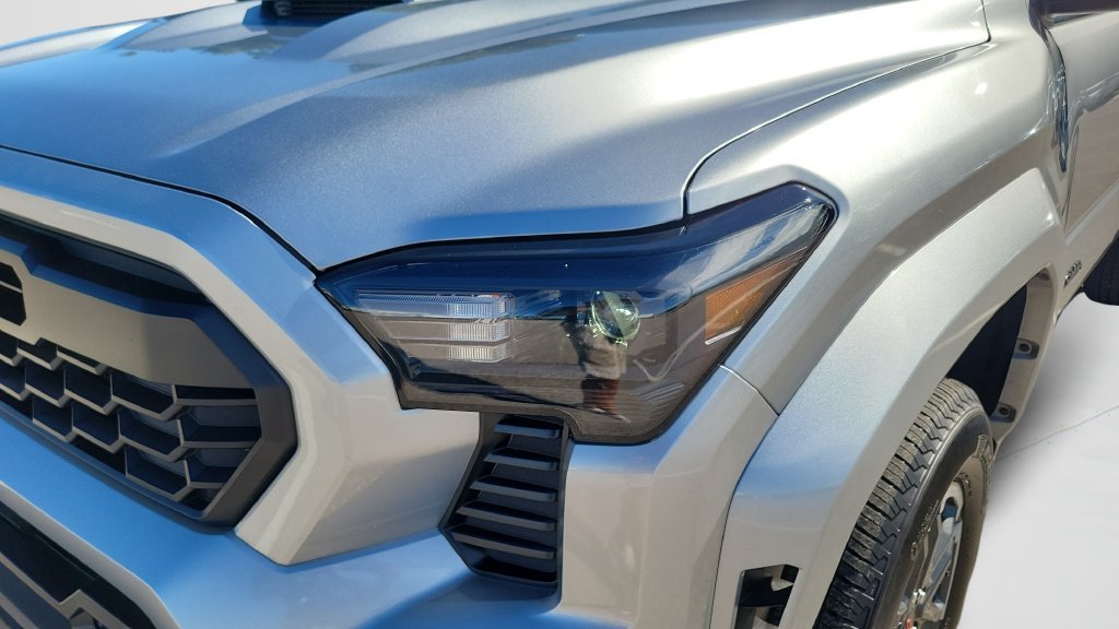 Certified 2025 Toyota Tacoma TRD Sport RWD image 24