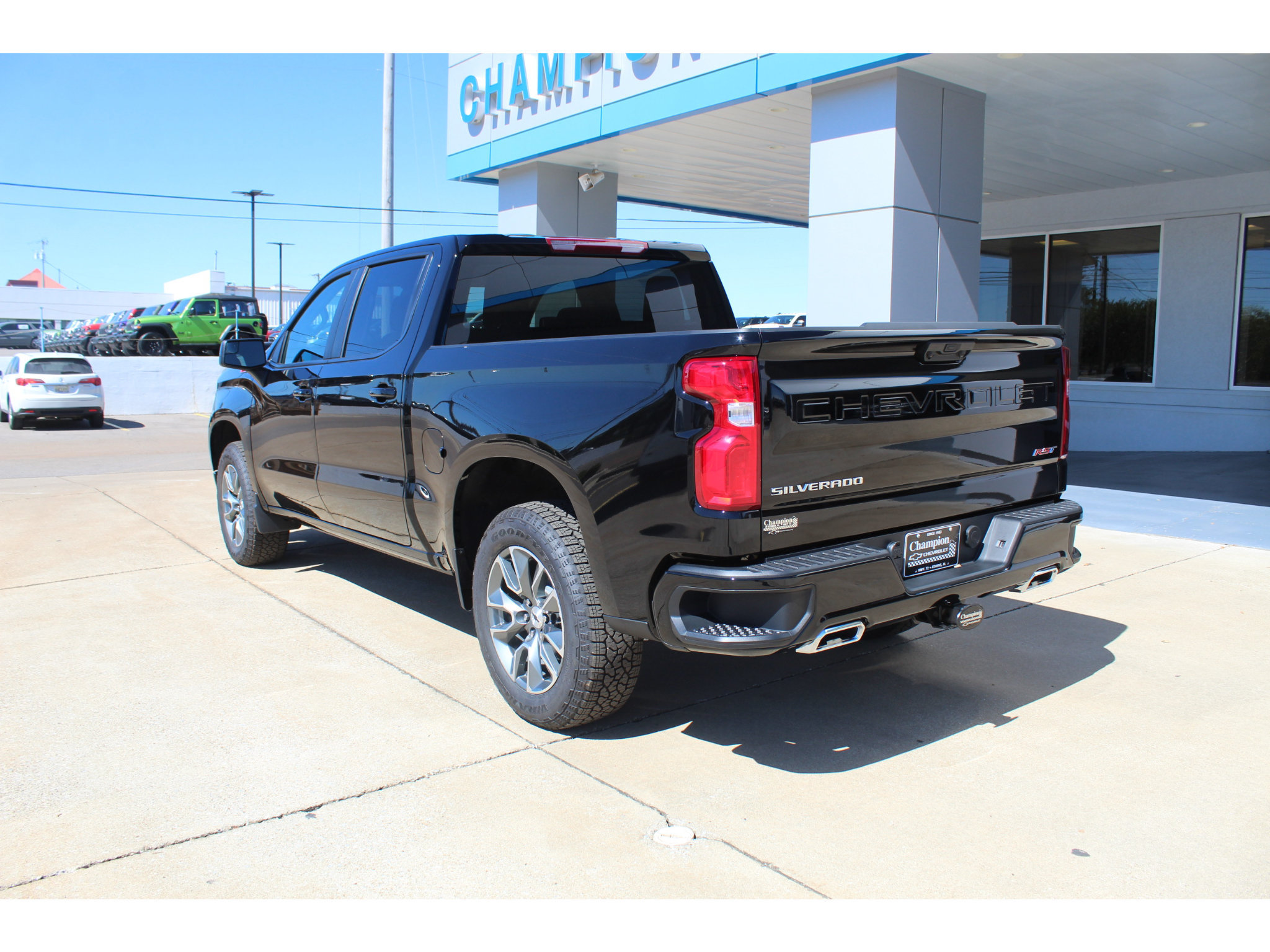 New 2026 Chevrolet Silverado 1500 RST AWD/4WD image 7