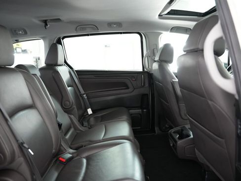Used 2018 Honda Odyssey EX-L image 35