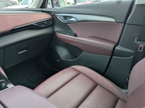 Used 2025 Buick Envision Sport Touring AWD/4WD image 21