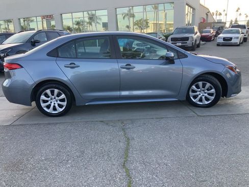 Used 2024 Toyota Corolla LE image 4