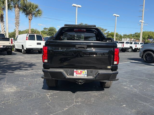 New 2026 Chevrolet Colorado Z71 w/ Midnight Edition AWD/4WD image 13