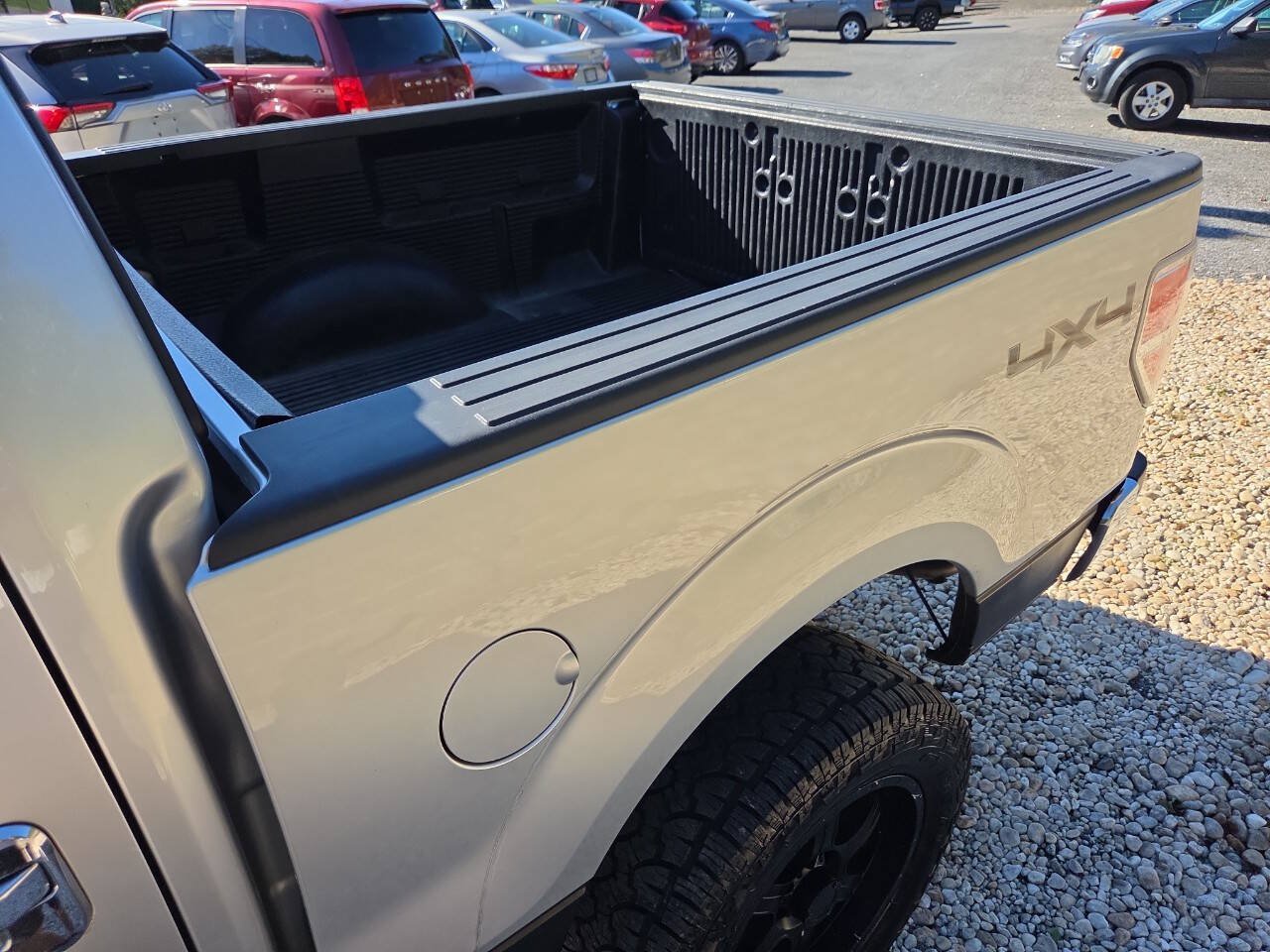 Used 2013 Ford F150 XLT w/ XLT Chrome Pkg AWD/4WD image 19