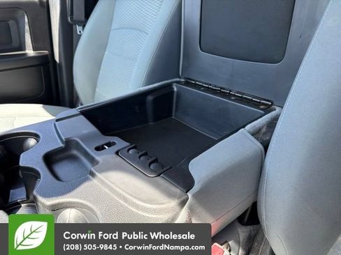 Used 2018 RAM 2500 Tradesman w/ Chrome Appearance Group AWD/4WD image 22