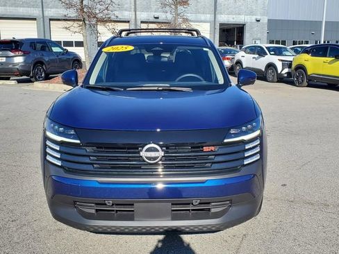 Certified 2025 Nissan Kicks SR image 8