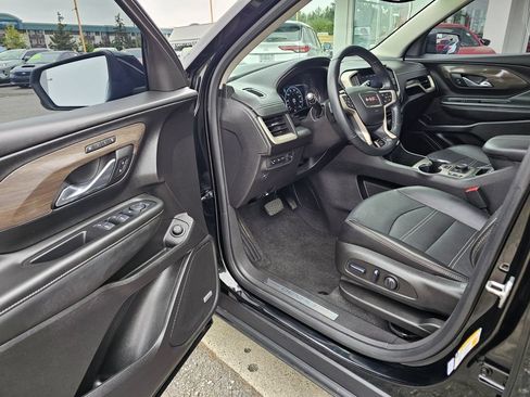 Used 2024 GMC Terrain Denali w/ Black Diamond Edition AWD/4WD image 21