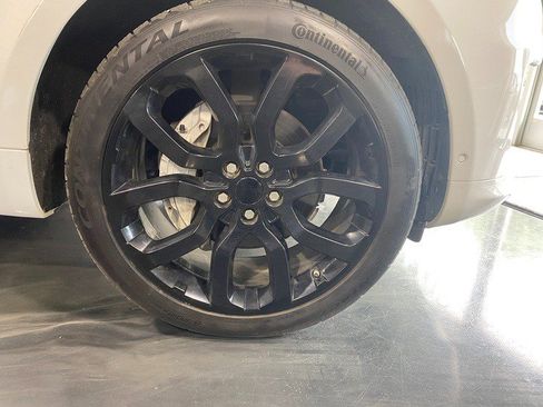 Used 2018 Land Rover Range Rover Sport HSE AWD/4WD image 9