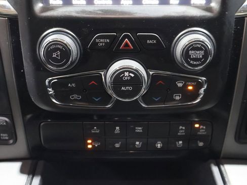 Used 2017 RAM 1500 Sport image 33