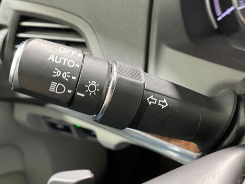 Used 2017 Acura MDX SH-AWD image 23