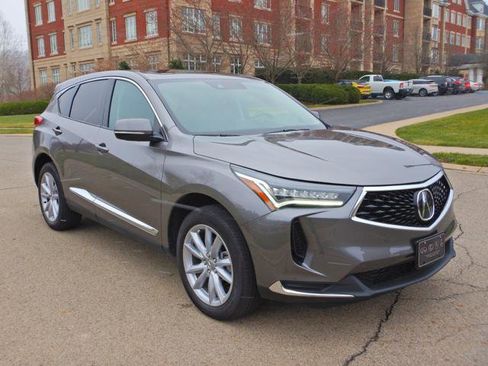 Used 2023 Acura RDX SH-AWD image 3