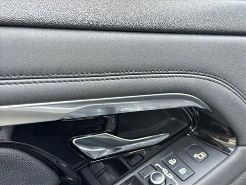 Used 2021 Land Rover Range Rover Evoque SE AWD/4WD image 13