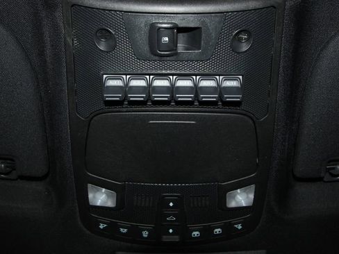 Used 2019 Ford F150 Raptor w/ Equipment Group 802A Luxury image 23