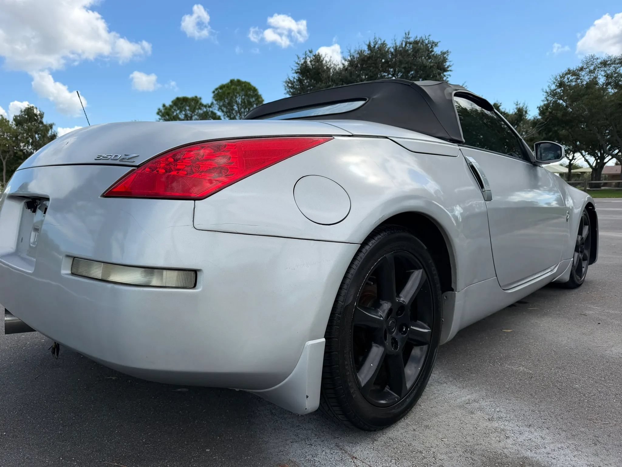 Used 2006 Nissan 350Z Enthusiast RWD image 7