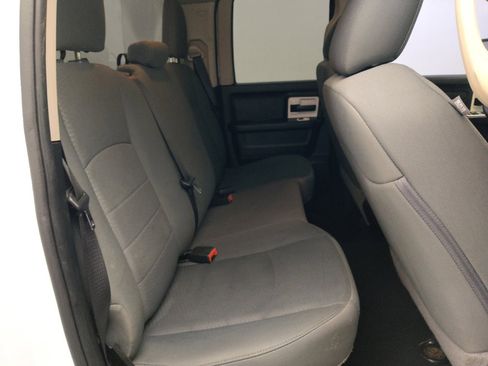 Used 2018 RAM 1500 Express RWD image 19